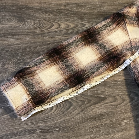 NWT Sanctuary Jacket Medium Town Flannel Shacket Plaid Pink Brown Oversized - Picture 15 of 16